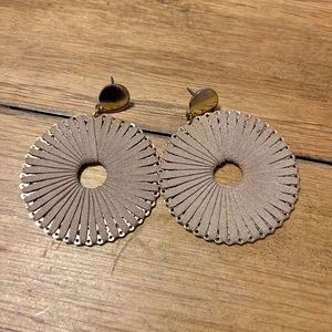 Tan suede earrings with gold details